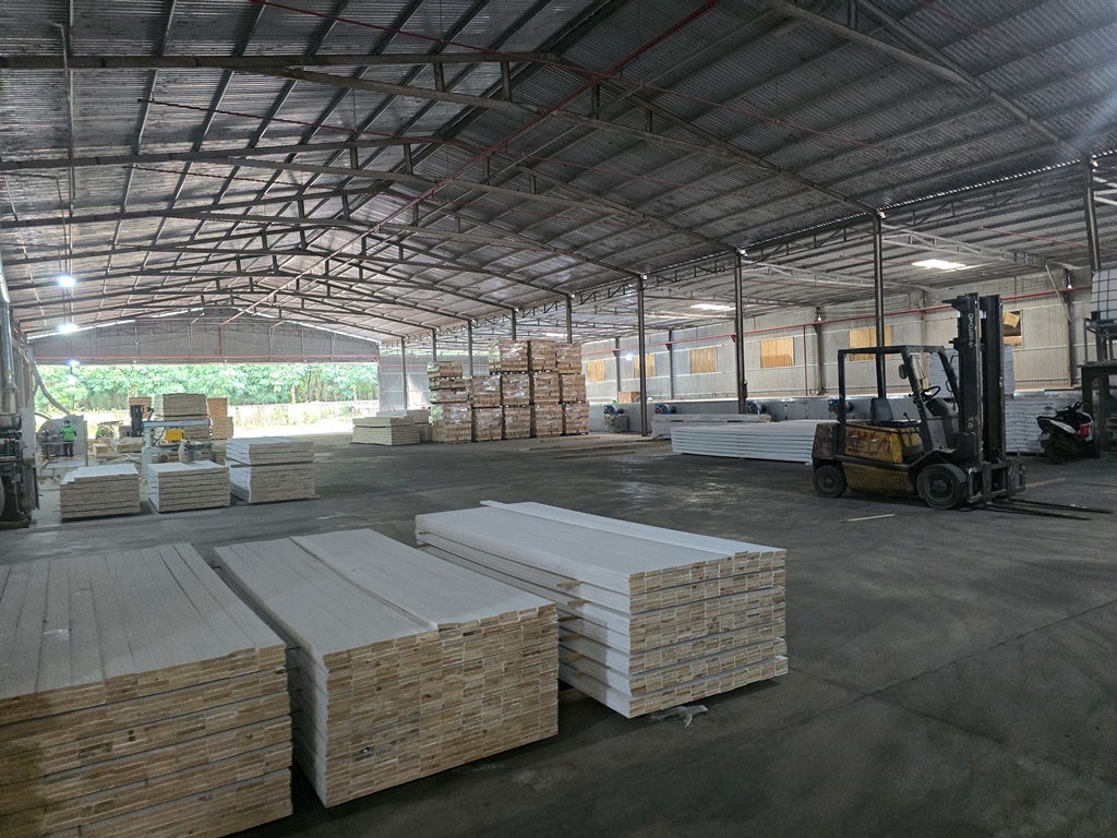 Wood Molding Plant